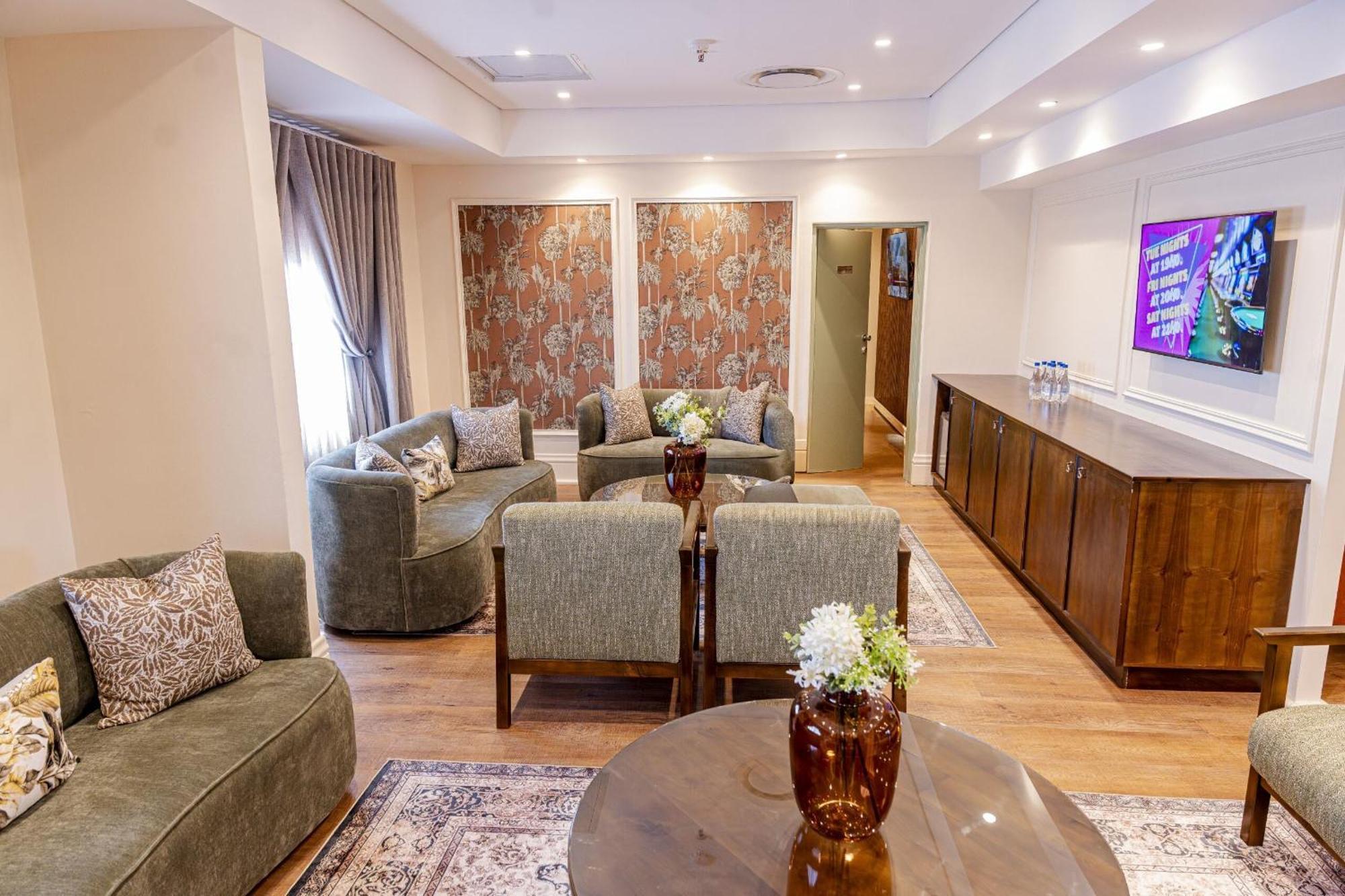Peermont Walmont At The Grand Palm, Gaborone Hotel Exterior photo